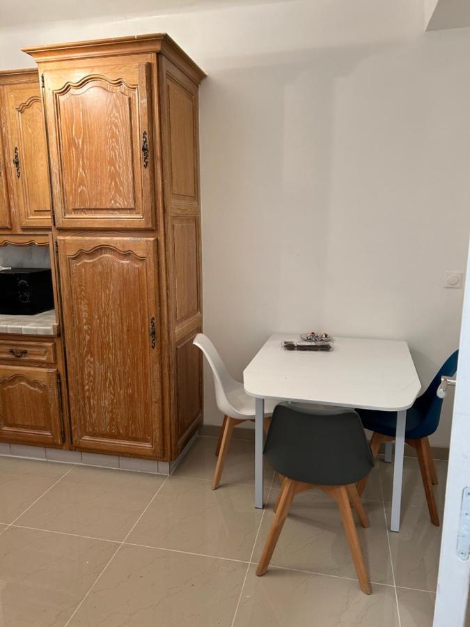 Grand Logement Centre Ville Massy Massy  Luaran gambar